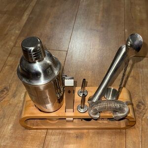 Stainless Steel Cocktail Shaker Set with Bamboo Stand